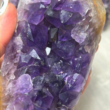 Load image into Gallery viewer, A Amethyst Agate Tower Points
