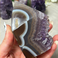 Load image into Gallery viewer, A Amethyst Agate Tower Points
