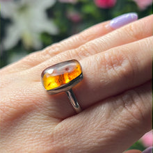 Load image into Gallery viewer, Amber 925 Sterling Silver Ring -  Size O
