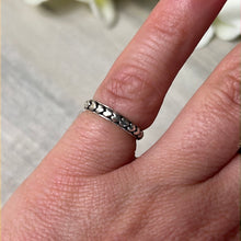 Load image into Gallery viewer, Heart Band Vertical - Mini Iddy Diddy - ( child / toe ) Adjustable 925 Sterling Silver Ring
