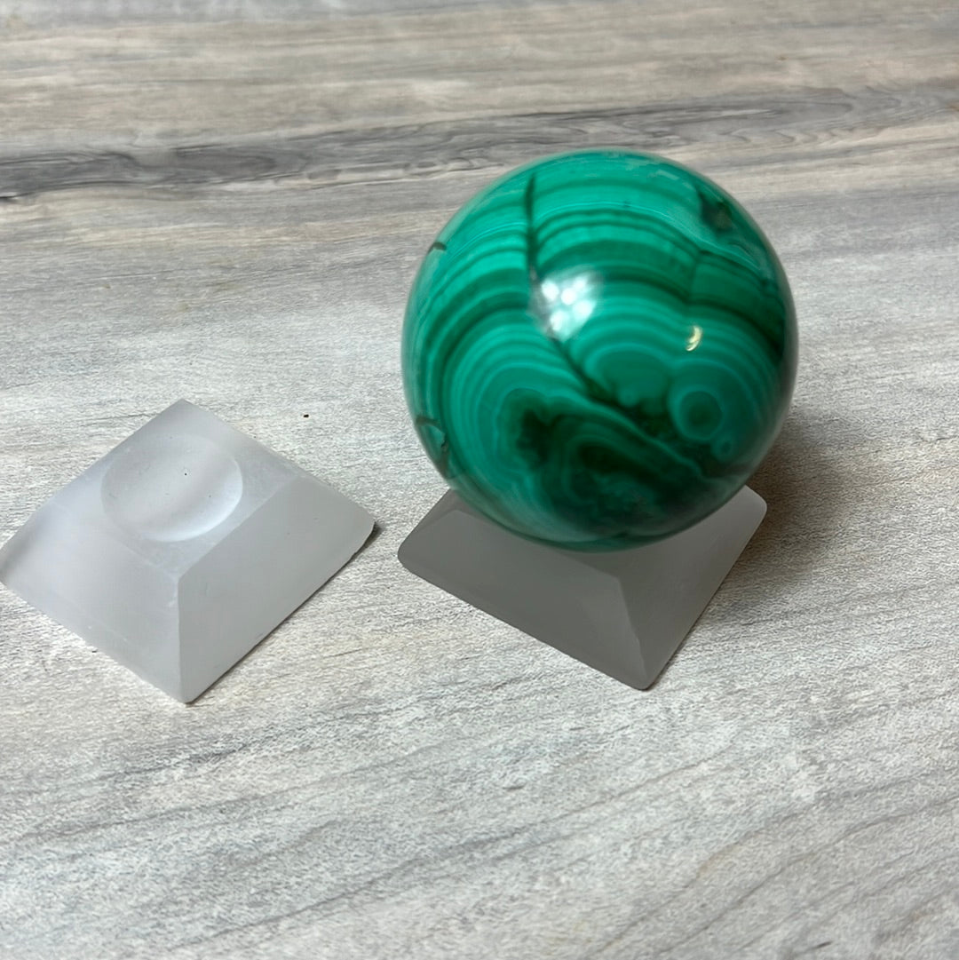 Selenite Sphere Holder Charge Charging Stand