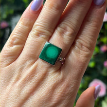 Load image into Gallery viewer, Malachite 925 Sterling Silver Ring -  Size N 1/2
