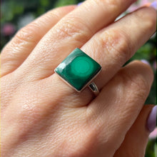 Load image into Gallery viewer, Malachite 925 Sterling Silver Ring -  Size N 1/2
