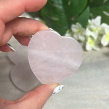 Load image into Gallery viewer, Rose Quartz Heart Phone pop sock socket
