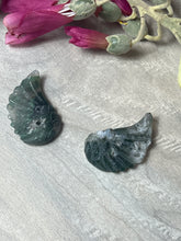 Load image into Gallery viewer, Moss Agate Angel wings
