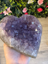 Load image into Gallery viewer, Large Amethyst Druzy Heart
