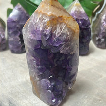 Load image into Gallery viewer, A Amethyst Agate Tower Points
