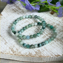 Load image into Gallery viewer, Fynceite Phoenix Pine 6mm Bead Bracelet
