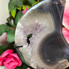 Load image into Gallery viewer, Amethyst Agate Druzy Statement Moon on Stand
