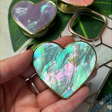 Load image into Gallery viewer, Abalone Shell Heart Phone Pop Sock Socket
