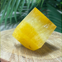 Load image into Gallery viewer, Yellow Dendritic Fluorite Cube
