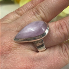 Load image into Gallery viewer, Kunzite 925 Silver Ring - Size S 1/2
