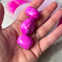 Load image into Gallery viewer, Pink Howlite Tumble Tumblestone
