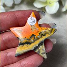 Load image into Gallery viewer, Bumblebee Jasper Star
