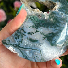 Load image into Gallery viewer, Moss Agate Moon on Stand
