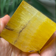 Load image into Gallery viewer, Yellow Dendritic Fluorite Cube
