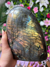 Load image into Gallery viewer, Beautiful 2.5KG Statement Purple Labradorite Lab freeform
