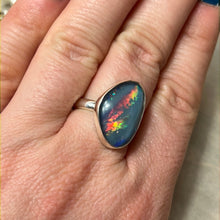 Load image into Gallery viewer, AA Opal 925 Silver Ring - Size M
