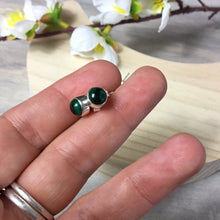 Load image into Gallery viewer, Malachite Diddy 925 Sterling Studs
