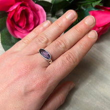 Load image into Gallery viewer, Amethyst Bar Facet 925 Sterling Silver Ring -  Size P 1/2
