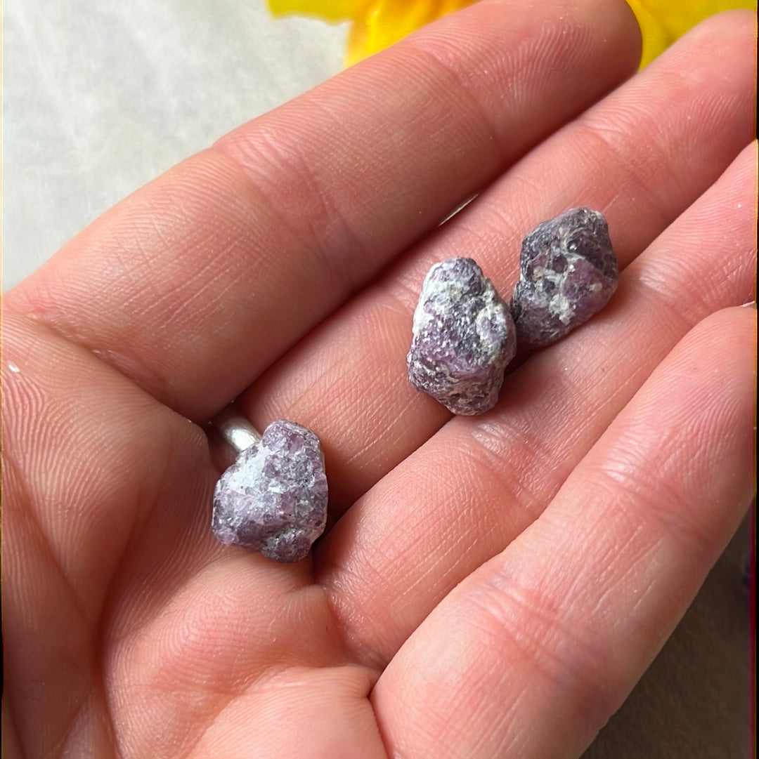 Lavender Purple Spinel Tumblestone