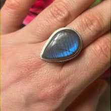 Load image into Gallery viewer, Labradorite Lab 925 Sterling Silver Ring - Size Q
