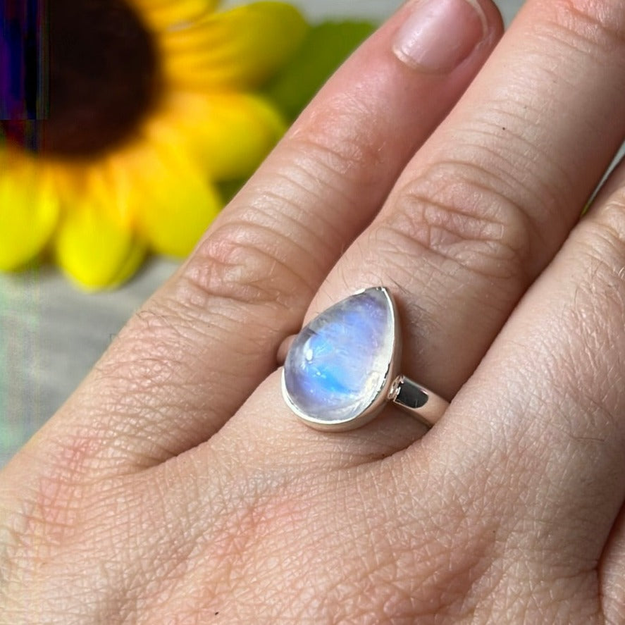 AAA Rainbow Moonstone 925 Silver Ring -  Size L - L 1/2