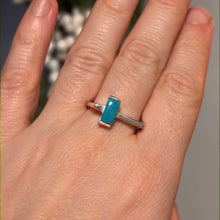 Load image into Gallery viewer, Turquoise 925 Silver Ring -  Size P 1/2
