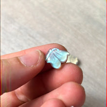 Load image into Gallery viewer, AA Labradorite Mini butterfly

