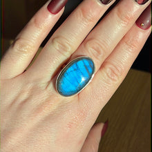 Load image into Gallery viewer, Labradorite AA GRADE 925 Silver Ring -  Size N 1/2
