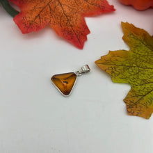 Load image into Gallery viewer, Amber Pendant 925 Silver
