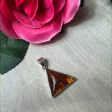 Load image into Gallery viewer, Amber Triangle Pendant 925 Sterling Silver
