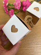 Load image into Gallery viewer, Gift Box Heart
