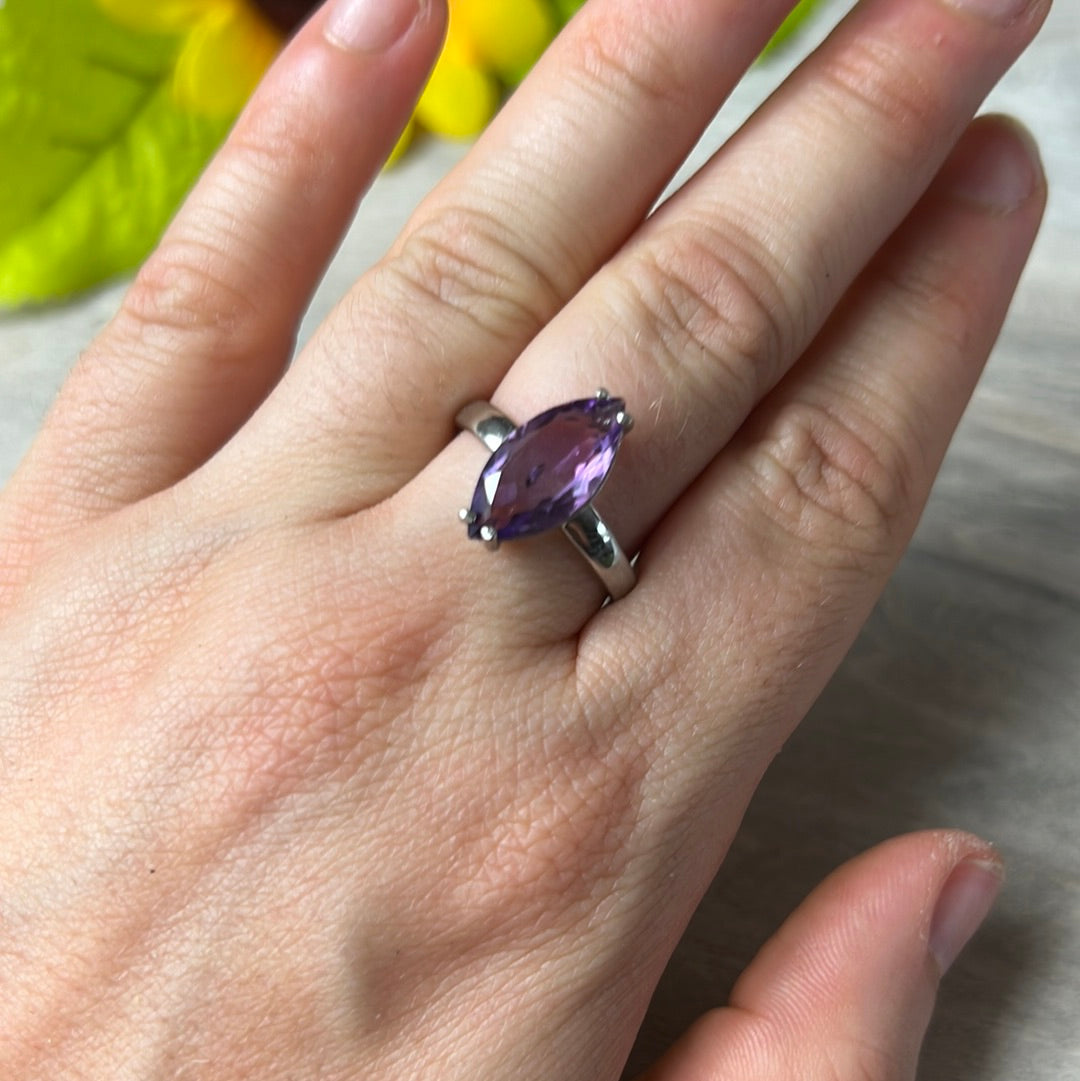 Amethyst Facet 925 Sterling Silver Ring -  Size Q