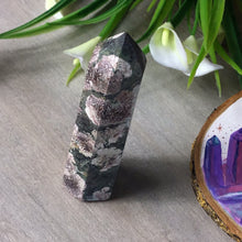 Load image into Gallery viewer, Rhyolite flowers in green African Jasper Tower
