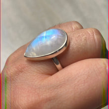 Load image into Gallery viewer, AA Rainbow Moonstone 925 Silver Ring -  Size N 1/2
