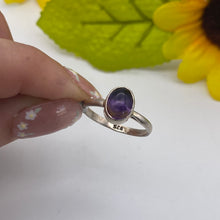 Load image into Gallery viewer, Amethyst 925 Sterling Silver Ring -  Size R 1/2

