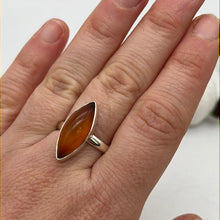 Load image into Gallery viewer, Amber 925 Sterling Silver Ring O 1/2
