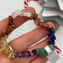 Load image into Gallery viewer, Chakra Mix Chip Bracelet
