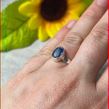 Load image into Gallery viewer, Kyanite Facet 925 Silver Ring -  Size L
