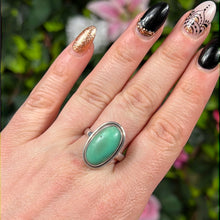 Load image into Gallery viewer, Chrysoprase 925 Sterling Silver Ring -  Size S
