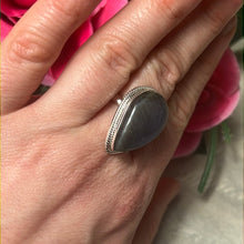 Load image into Gallery viewer, Labradorite Lab 925 Sterling Silver Ring - Size Q
