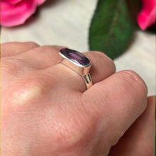 Load image into Gallery viewer, Amethyst Bar Facet 925 Sterling Silver Ring -  Size P 1/2
